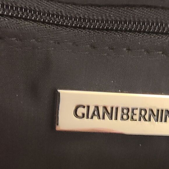 Stylish Crossbody Bag with Red and Blue Accents - Picture 12 of 15